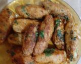 A picture of step 1 of Aloo chicken Kay kebab.