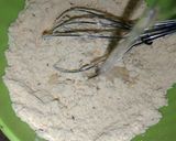 A picture of step 2 of Baingan Ky Pakoray.