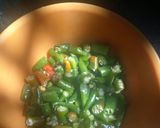A picture of step 1 of Egg bhurji.