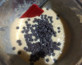 Foto del paso 3 de la receta: Magdalenas con pepitas de chocolate
