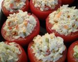 Foto del paso 11 de la receta: Tomates rellenos con arroz, pollo y verduras