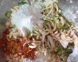 A picture of step 1 of Noodles pakora.