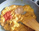 A picture of step 4 of Paneer lahsooni.