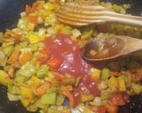 A picture of step 3 of Stuffed Chicken Breast with Peppers and Cheese.