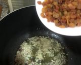A picture of step 11 of Fruit rice and chicken sauce.