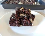 A picture of step 1 of Nutrella Oreo Brownie.