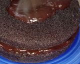 Foto langkah ke 5 dari resep Bolu coklat moisee🧡.