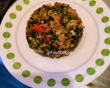 A picture of step 4 of Pyaz saag sabji.