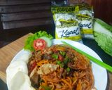 Foto langkah ke 8 dari resep Mie Goreng Rendang.
