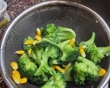 A picture of step 3 of Broccoli Salad.