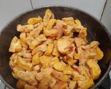 Foto langkah ke 4 dari resep Simple Cooking: Oseng Kering Tahu.