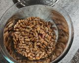 A picture of step 1 of Rajma Masala.
