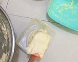 Foto langkah ke 3 dari resep Condensed milk pound cake.