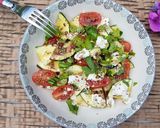 Une image de l'étape 4 de Salade fève, courgettes et chèvre frais.