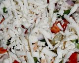 A picture of step 3 of Pasta Pizza.