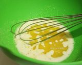 Foto langkah ke 3 dari resep Banana Muffin.
