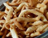 मठरी (Mathri recipe in hindi) रेसिपी चरण 10 फोटो