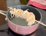 Foto del paso 5 de la receta: Gambones en crujiente de fideos de arroz