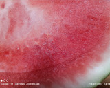 Foto del paso 1 de la receta: Carpaccio de sandía y melocotón, con sal