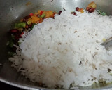 A picture of step 5 of Kanda Poha.