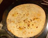 A picture of step 14 of Fry alu wala paratha.