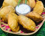 पनीर कचोरी (paneer kachori recipe in marathi) रेसिपी स्टेप 8 फोटो 