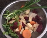Hình bước làm 1 của món Canh sườn hầm rau củ
