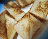 A picture of step 2 of Tomato sandwich.