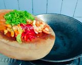 Foto langkah ke 3 dari resep Tumis Toge Daun Kucai plus Garlic Oil Yummy.