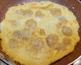 Foto del paso 4 de la receta: Tortilla de gambas