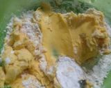 Foto langkah ke 1 dari resep Salted egg yolk cookies.