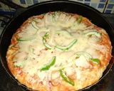 Foto langkah ke 5 dari resep Pizza Teflon Homemade.