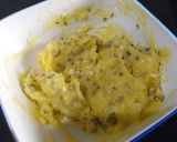 Foto langkah ke 2 dari resep Garlic Bread.
