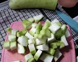 Foto langkah ke 1 dari resep Tumis Labu Ikan Asin.