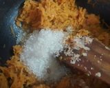 A picture of step 4 of Basket halwa.
