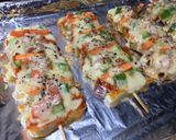 A picture of step 3 of Italian Fries Pizza.