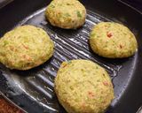 Foto del paso 4 de la receta: Hamburguesas de arvejas partidas