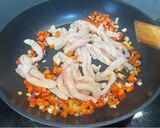 Foto del paso 5 de la receta: Rollitos de hojas de col rellenas de pollo y verduras