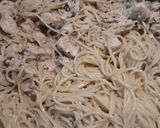 A picture of step 7 of Nut and Chicken Spaghetti.