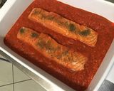 Une image de l'étape 8 de Pavés de saumon à l'aneth, crème de poivrons et radis.