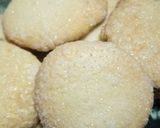 Foto del paso 4 de la receta: Galletitas polvorones de vainilla (aptos aplv)
