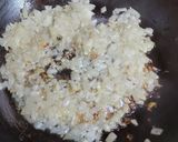 Foto del paso 2 de la receta: Salsa de tomates con papa