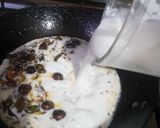 A picture of step 3 of Hyderabadi Dahi baray chat.