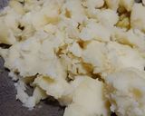 A picture of step 1 of Masala Aloo Samosa.