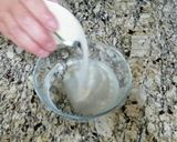 Foto del paso 1 de la receta: Gelatina de yogurt sabor durazno