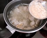 Hình bước làm 2 của món Canh Rau Xà Lách Xoong Thịt Bằm Thả Viên