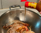 爆香蒜蓉大明蝦 簡單涮嘴下酒菜🦐的食譜步驟4照片