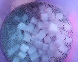 Foto langkah ke 2 dari resep Es Timun Suri Selasih Nata de Coco.