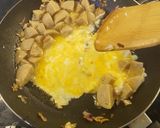 Foto langkah ke 4 dari resep Otokowok Indomie Goreng (Nasi goreng mie).