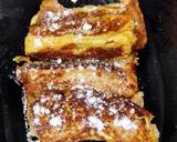 A picture of step 5 of Banana Nutella french toast.
